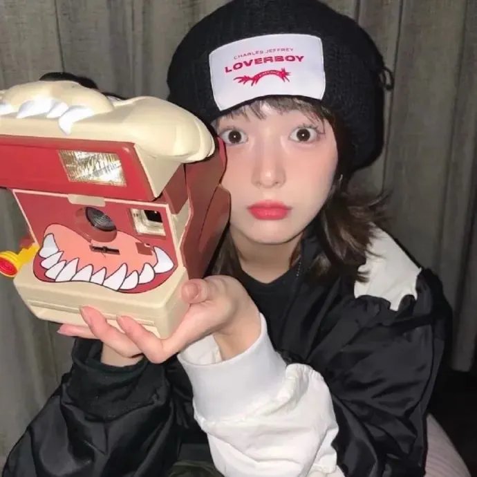 黑色诞生